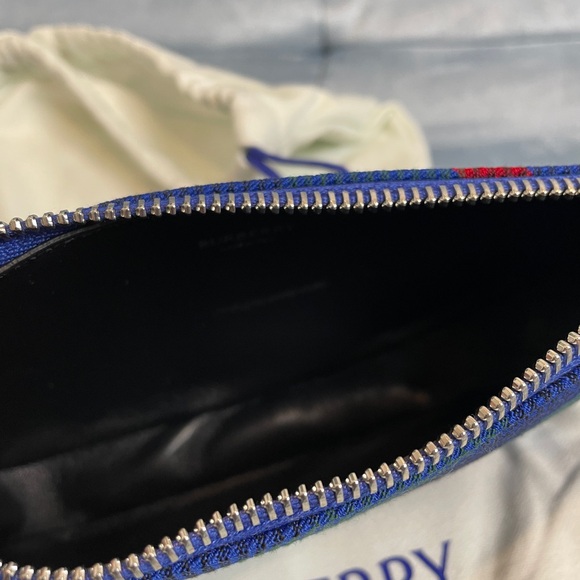 Burberry MICRO SHIELD SLING BAG - Picture 6 of 6